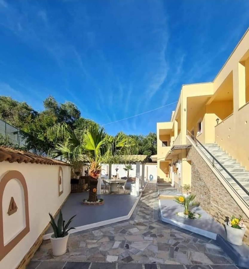 Loukia'S Studios And Apartments Paramonas  Exterior foto